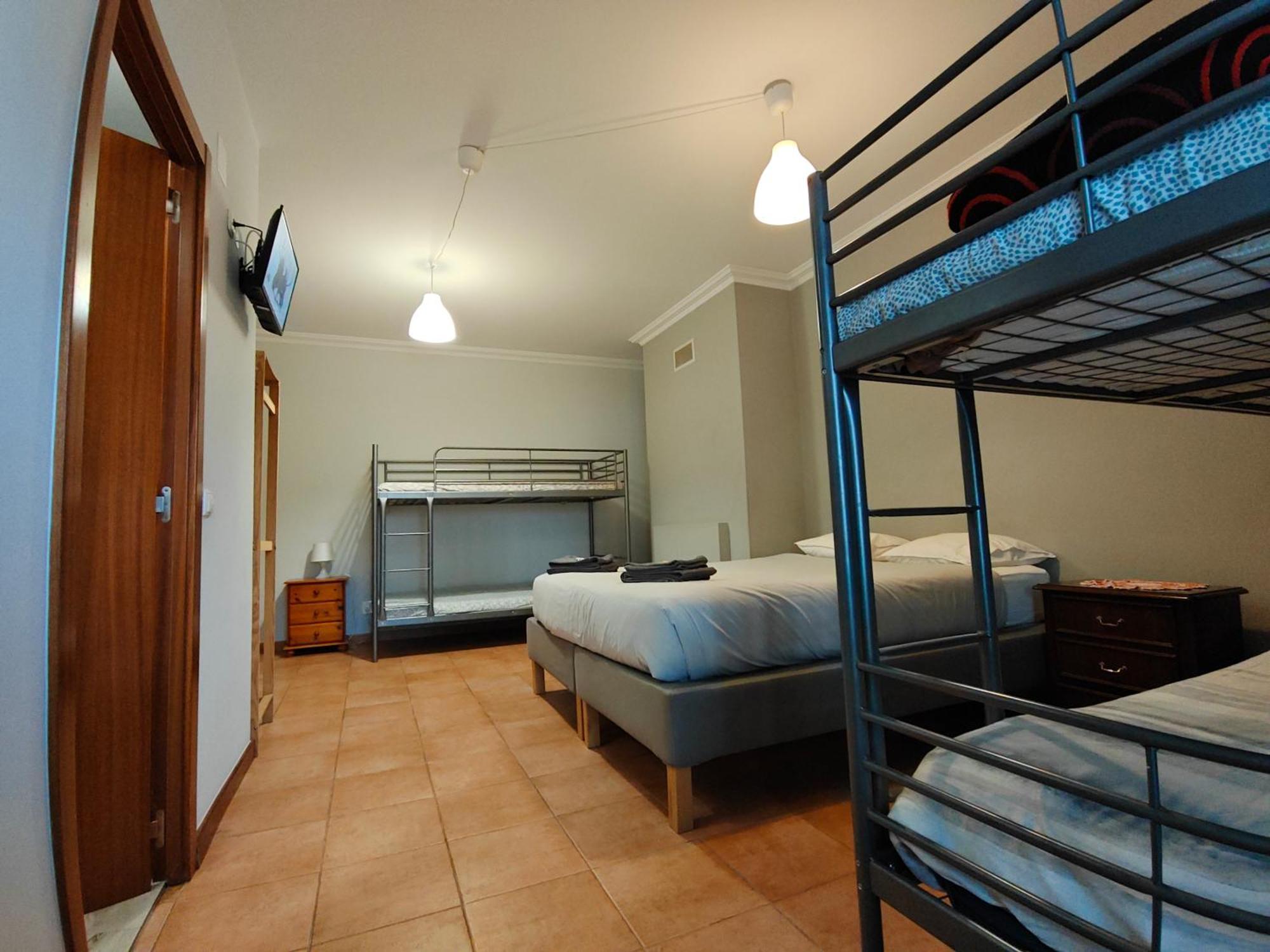 Residencial Marialva Park Hotel Corroios Buitenkant foto